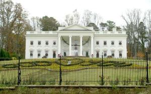 White House for sale on Briarcliff Road